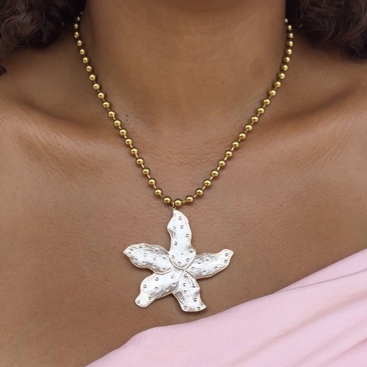 Gold necklace collection